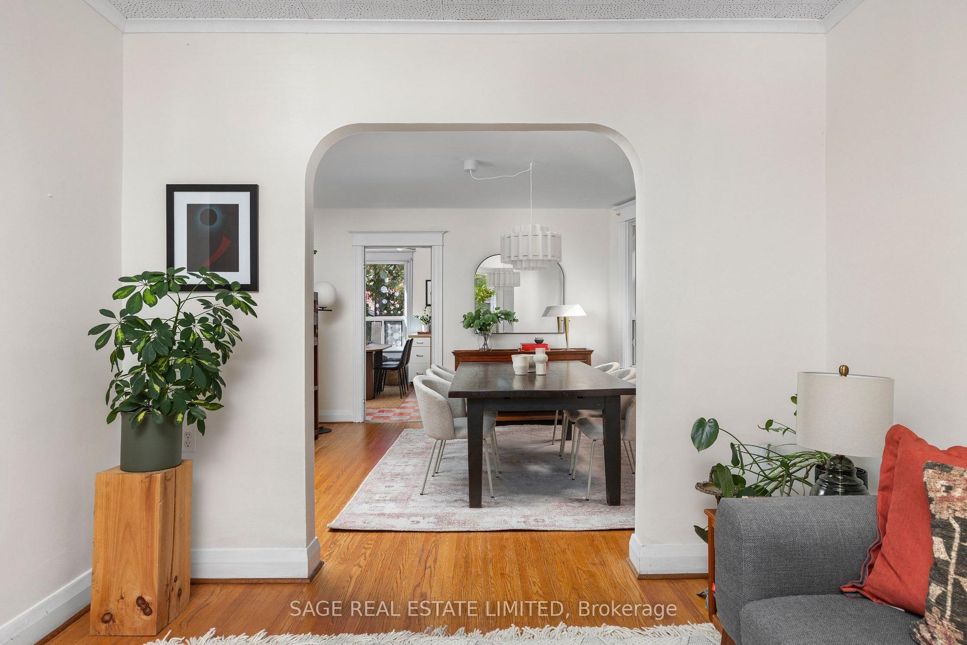 Photo 8 of 130 West Lodge Avenue, Toronto, Roncesvalles — HOMEH
