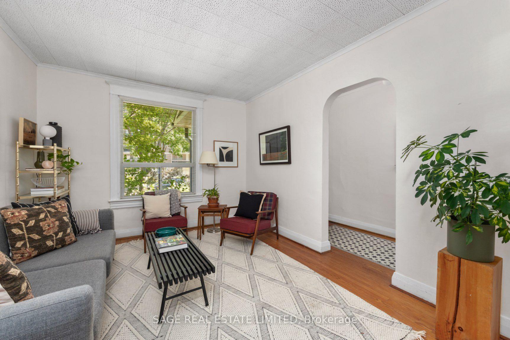Photo 9 of 130 West Lodge Avenue, Toronto, Roncesvalles — HOMEH