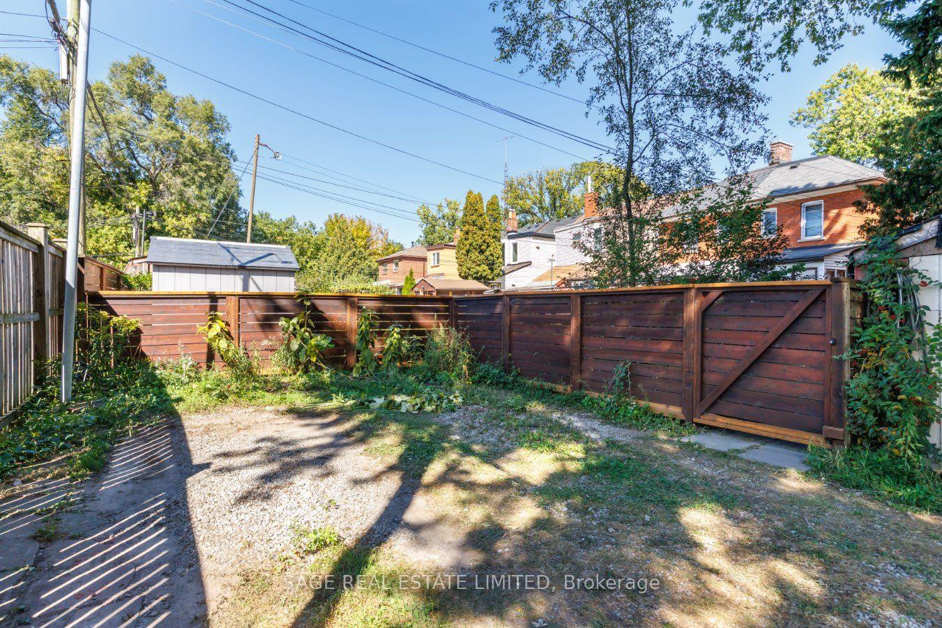 Photo 32 of 130 West Lodge Avenue, Toronto, Roncesvalles — HOMEH