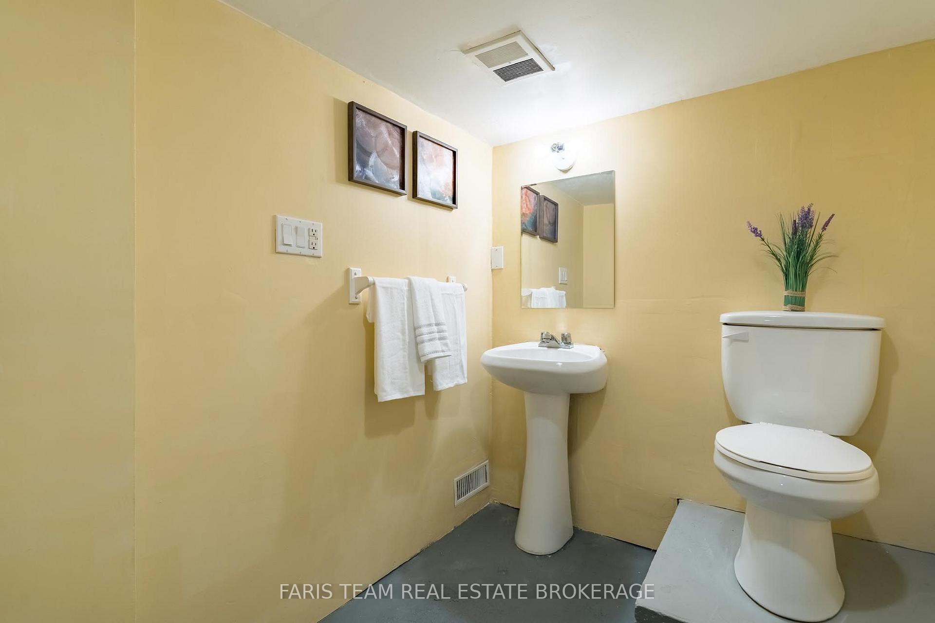 Photo 16 of 120 Barrie Road, Orillia — HOMEH