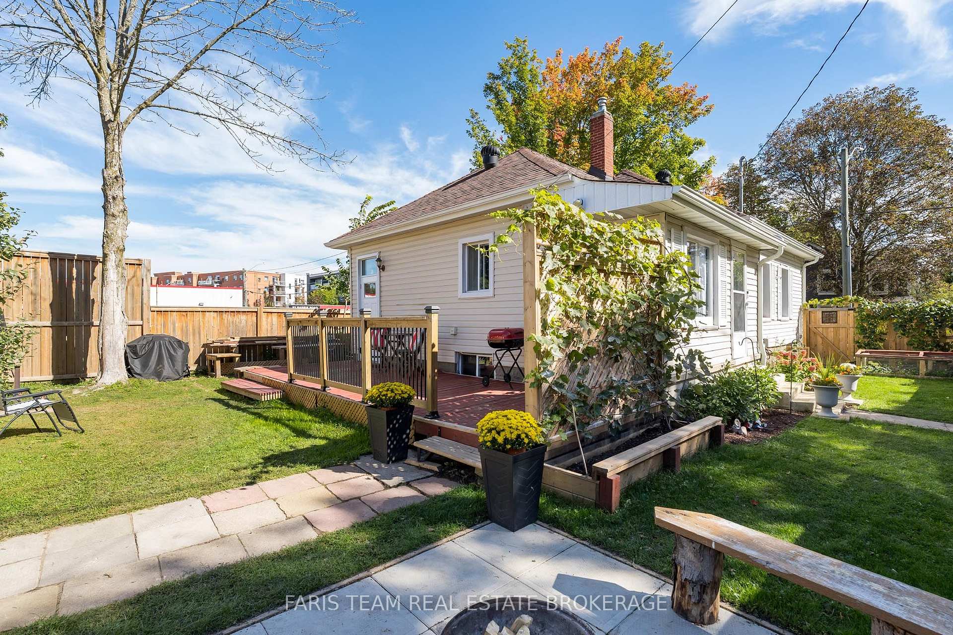 Photo 23 of 120 Barrie Road, Orillia — HOMEH
