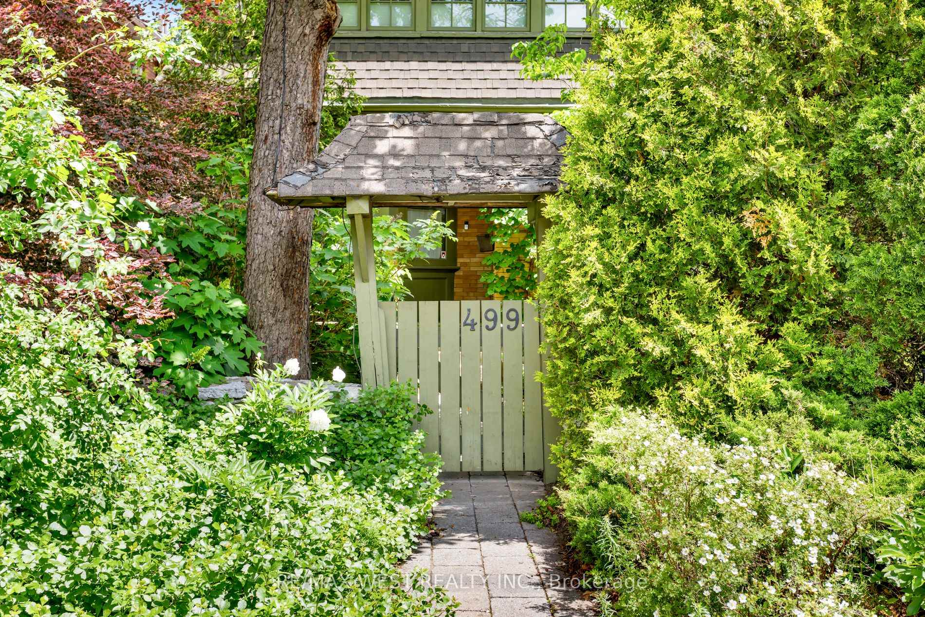 Photo 1 of 499 Parkside Drive, Toronto, High Park-Swansea — HOMEH