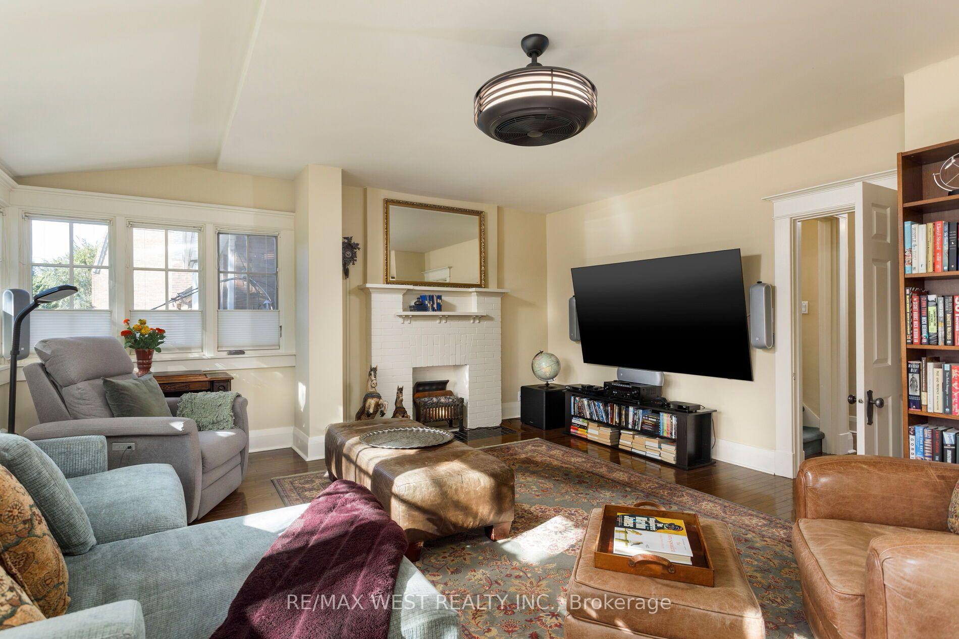 Photo 41 of 499 Parkside Drive, Toronto, High Park-Swansea — HOMEH