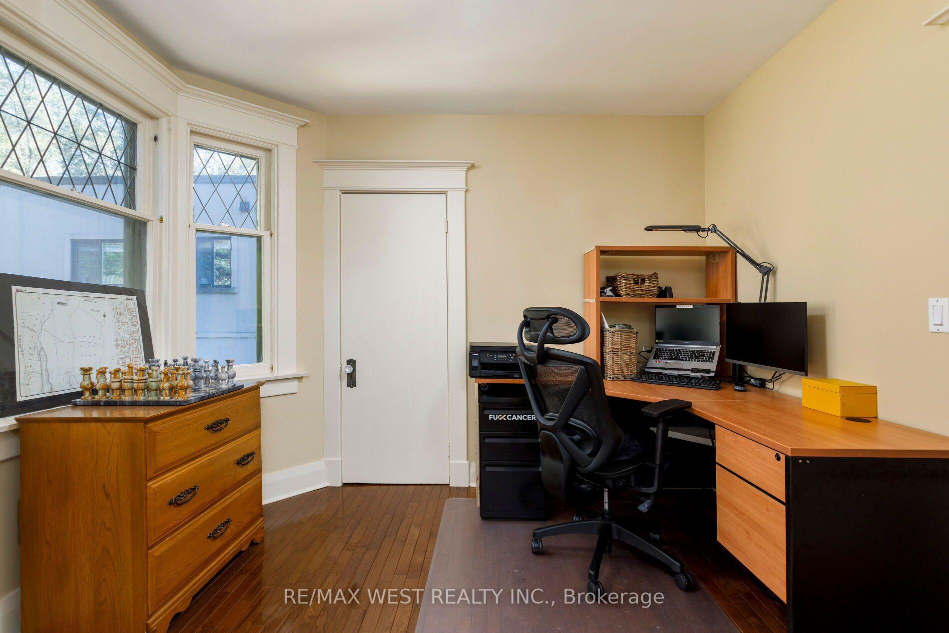 Photo 49 of 499 Parkside Drive, Toronto, High Park-Swansea — HOMEH