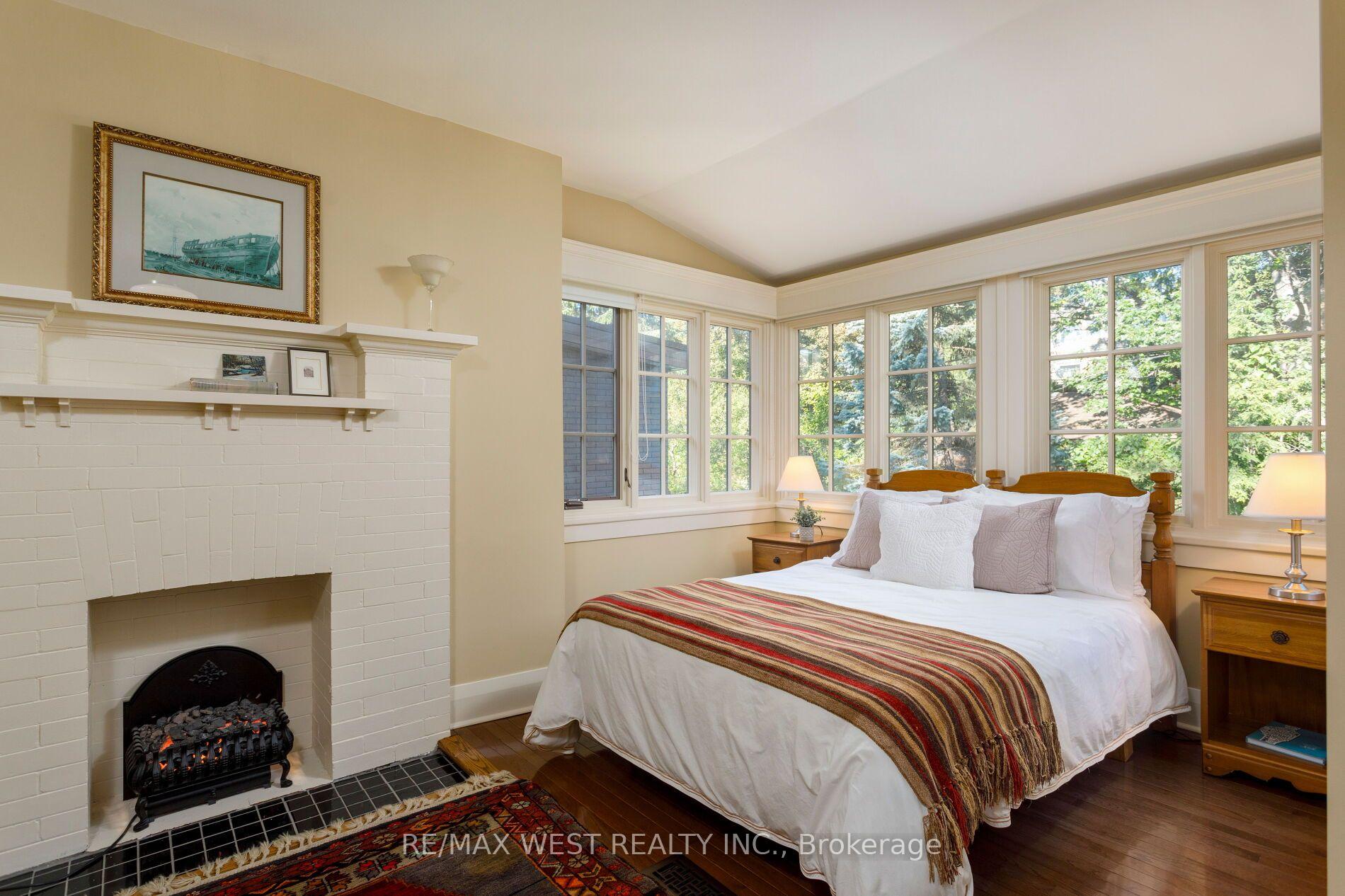 Photo 50 of 499 Parkside Drive, Toronto, High Park-Swansea — HOMEH