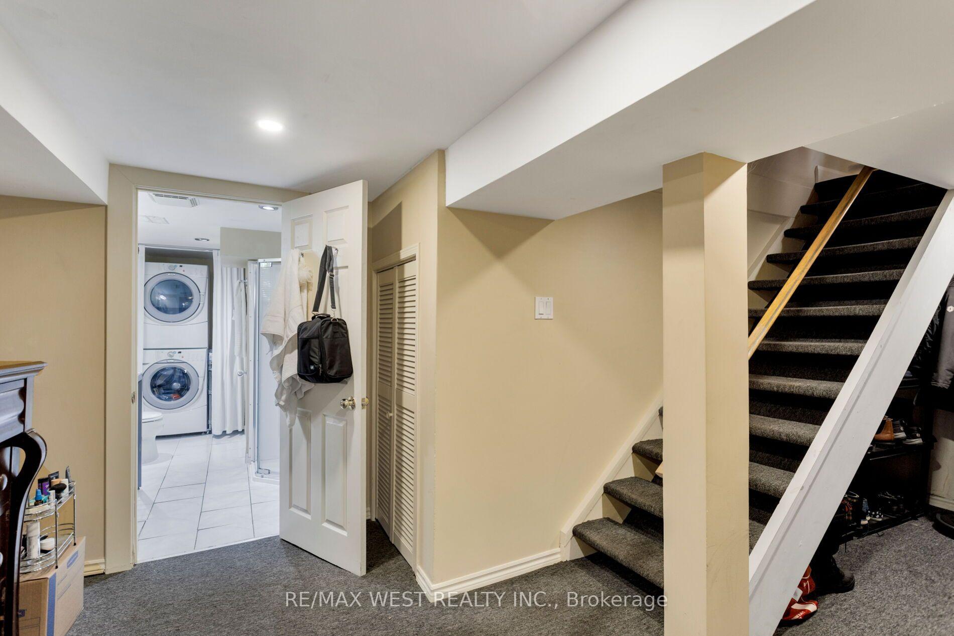 Photo 56 of 499 Parkside Drive, Toronto, High Park-Swansea — HOMEH