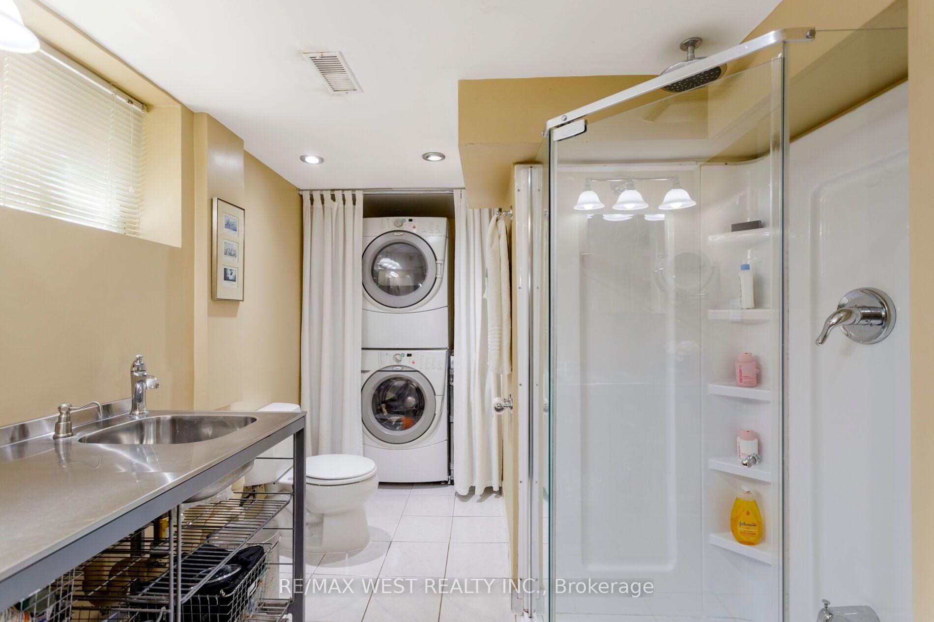 Photo 57 of 499 Parkside Drive, Toronto, High Park-Swansea — HOMEH