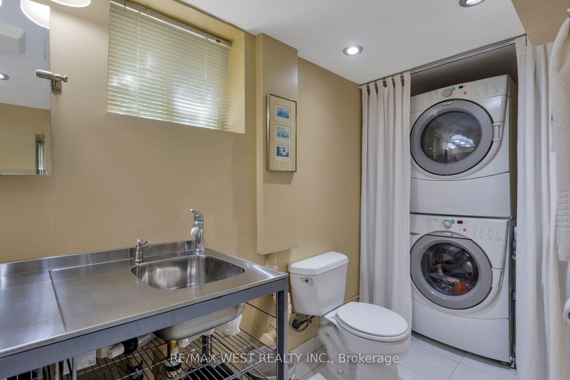 Photo 58 of 499 Parkside Drive, Toronto, High Park-Swansea — HOMEH