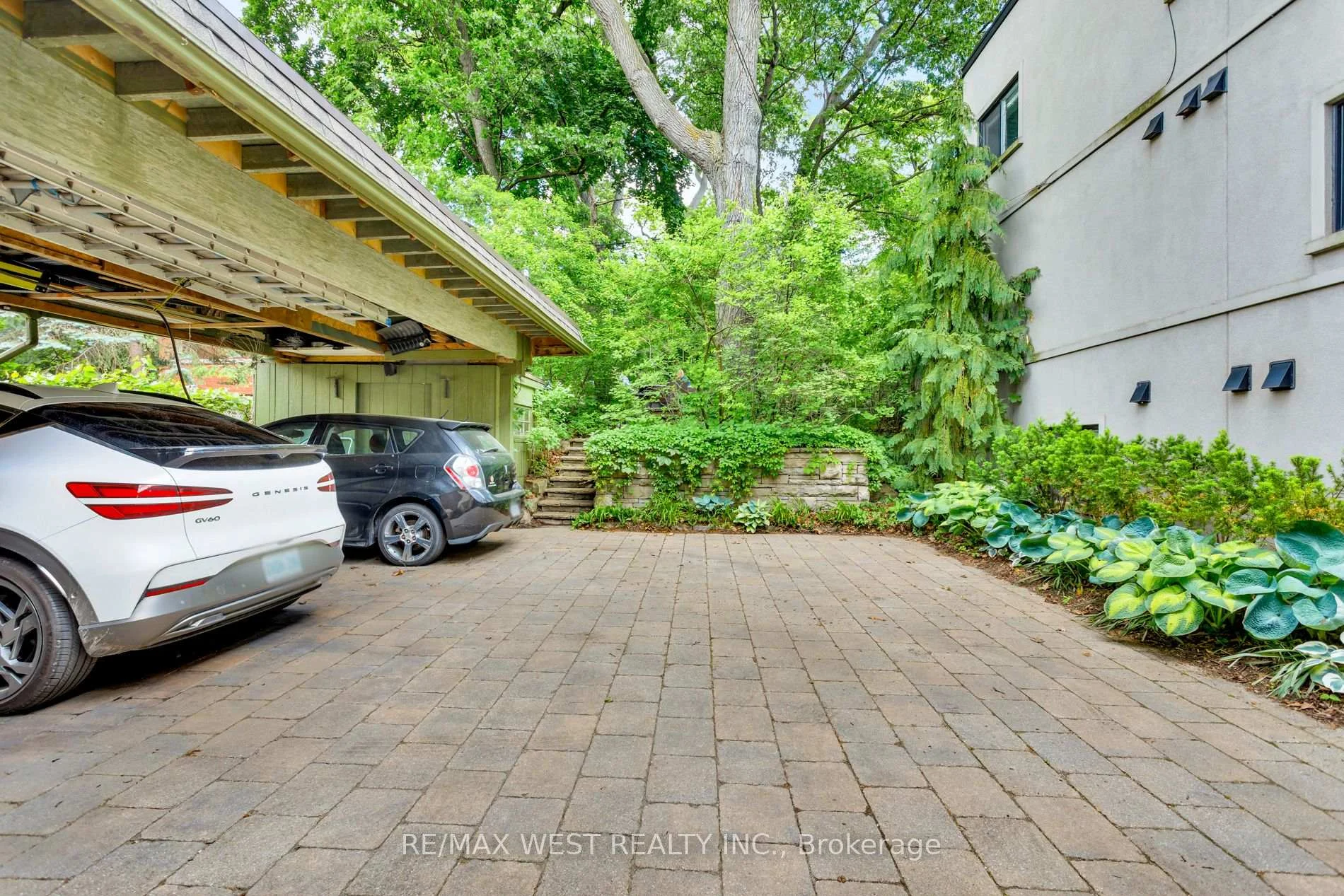Photo 17 of 499 Parkside Drive, Toronto, High Park-Swansea — HOMEH