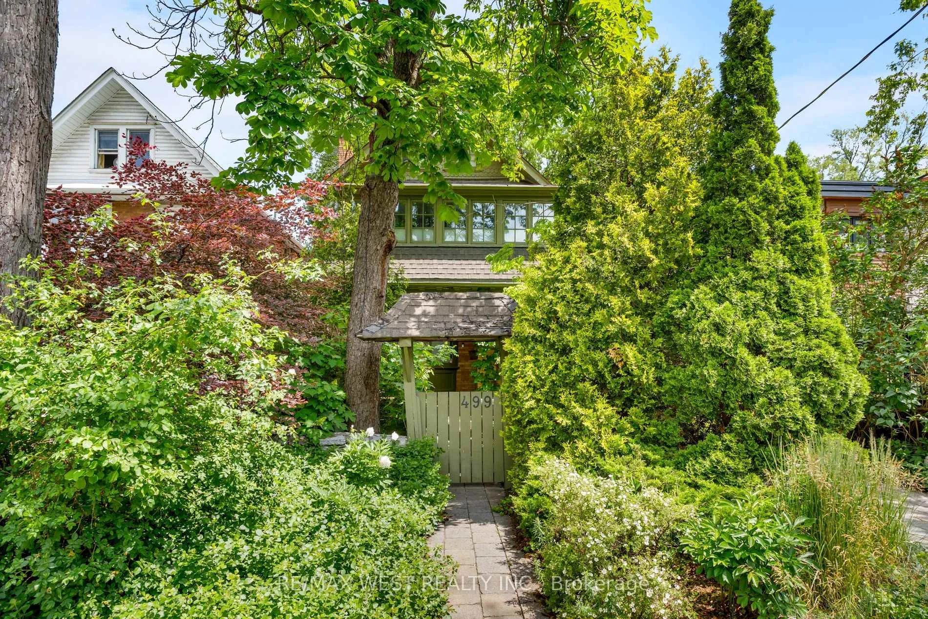 Photo 52 of 499 Parkside Drive, Toronto, High Park-Swansea — HOMEH