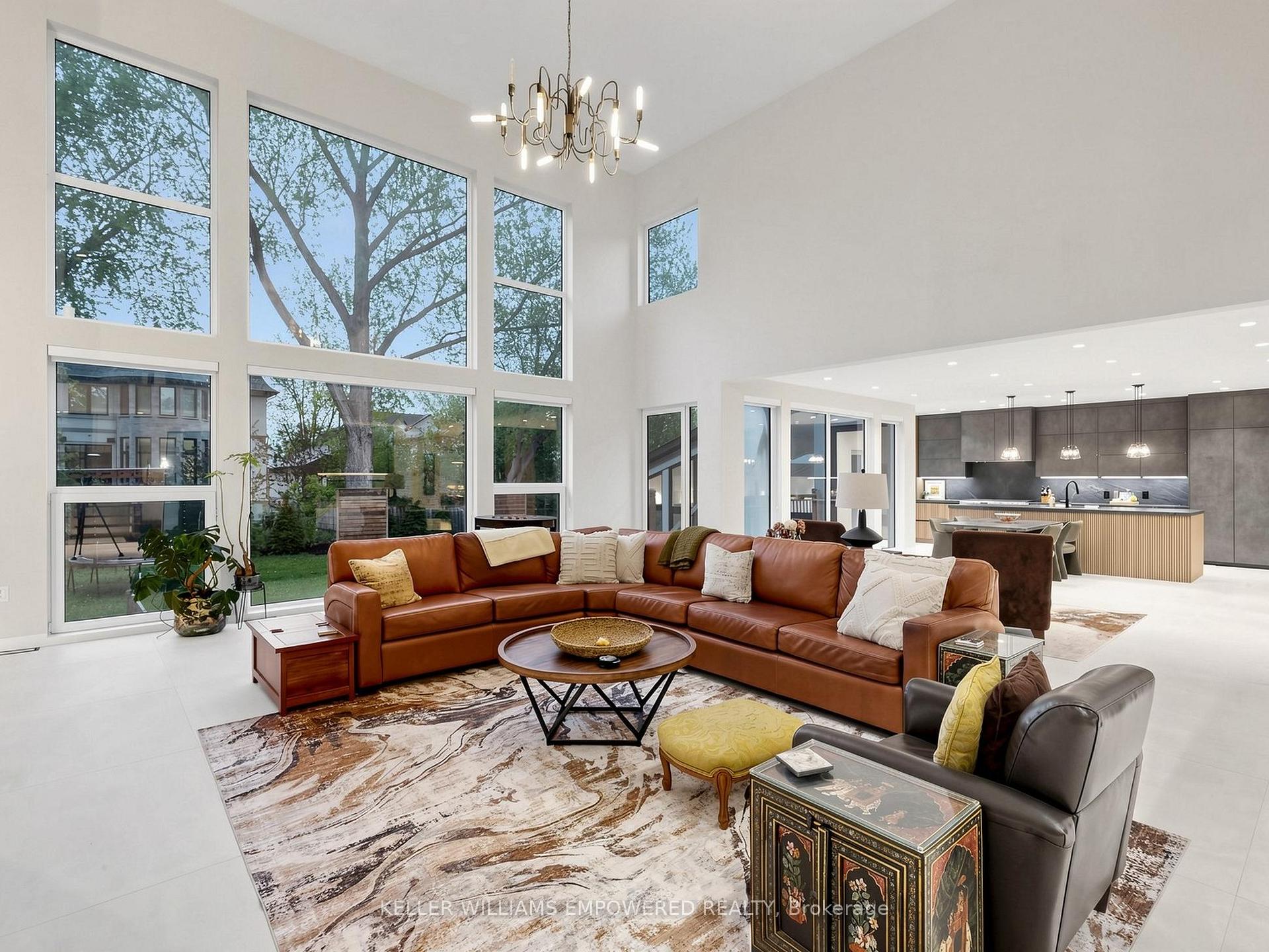Photo 7 of 49 Fergus Avenue, Richmond Hill, Oak Ridges Lake Wilcox — HOMEH