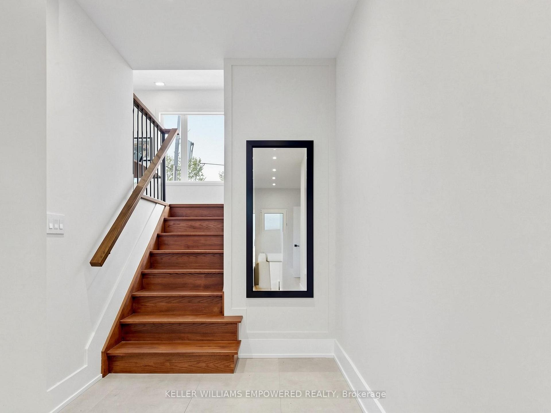 Photo 23 of 49 Fergus Avenue, Richmond Hill, Oak Ridges Lake Wilcox — HOMEH