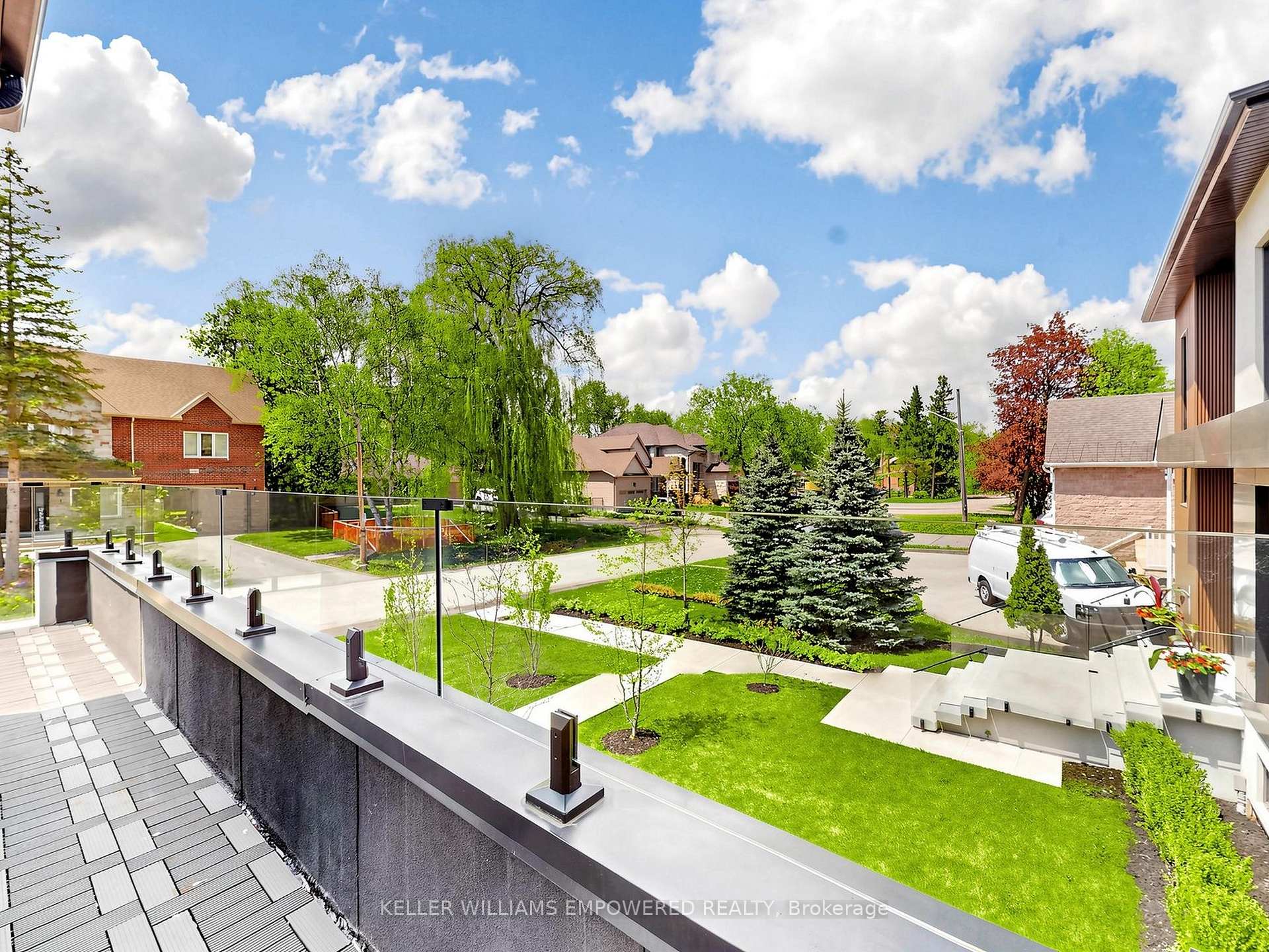 Photo 25 of 49 Fergus Avenue, Richmond Hill, Oak Ridges Lake Wilcox — HOMEH
