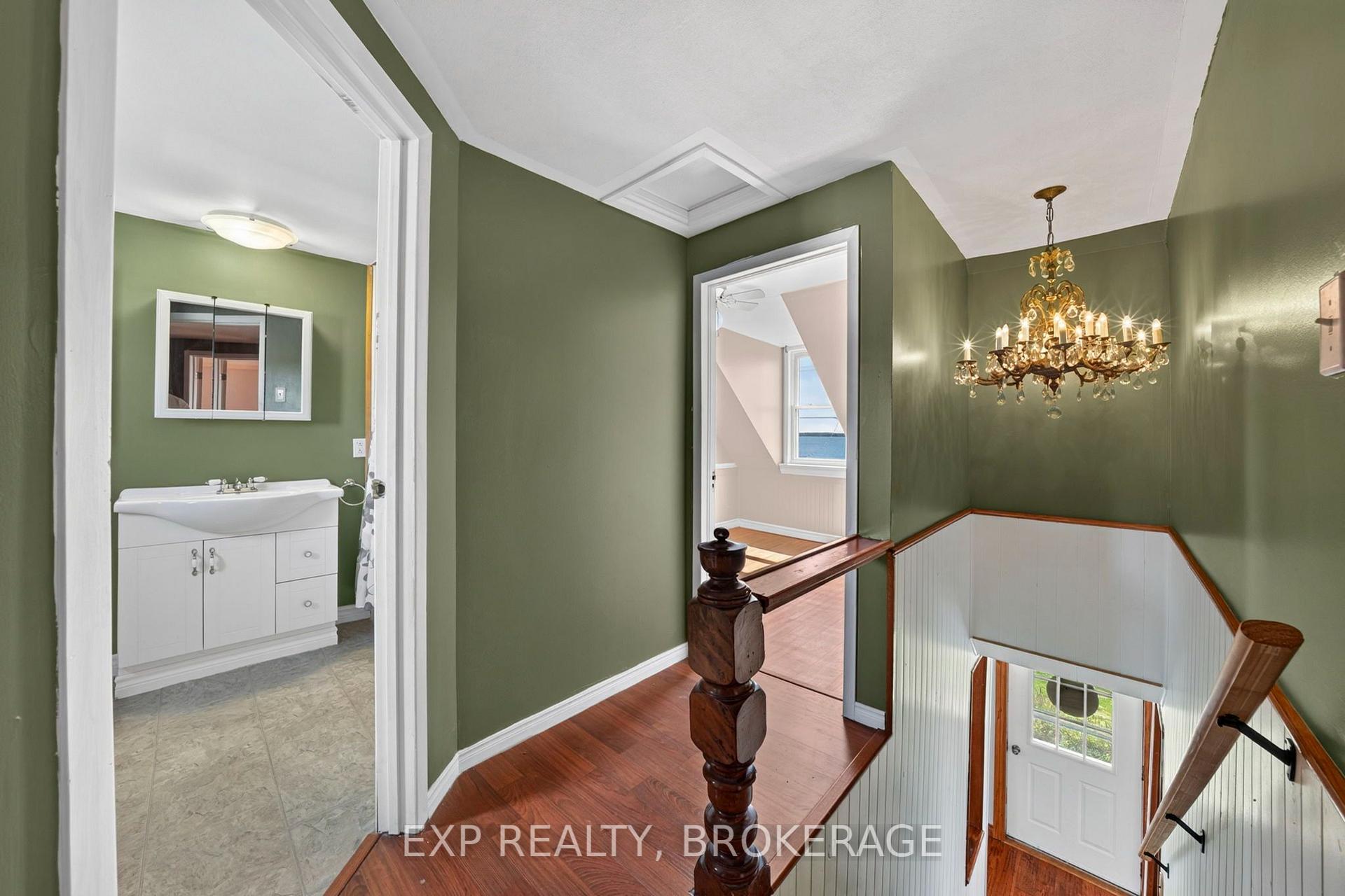 Photo 25 of 5157 Bath Road, Loyalist, Lennox and Addington - South — HOMEH