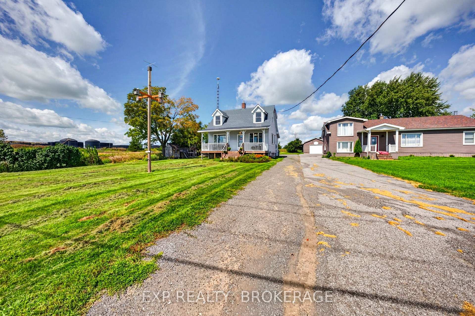 Photo 31 of 5157 Bath Road, Loyalist, Lennox and Addington - South — HOMEH