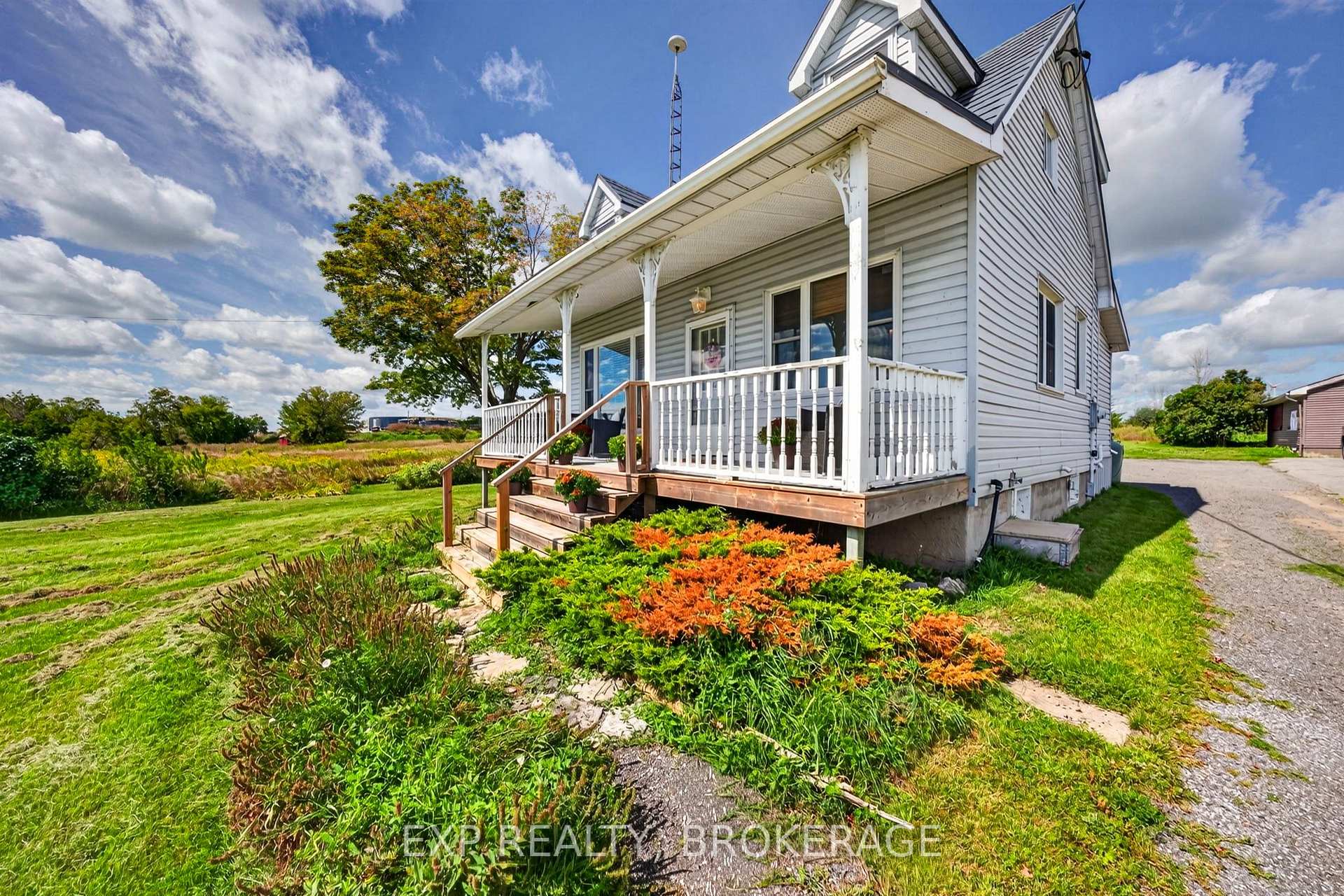 Photo 32 of 5157 Bath Road, Loyalist, Lennox and Addington - South — HOMEH