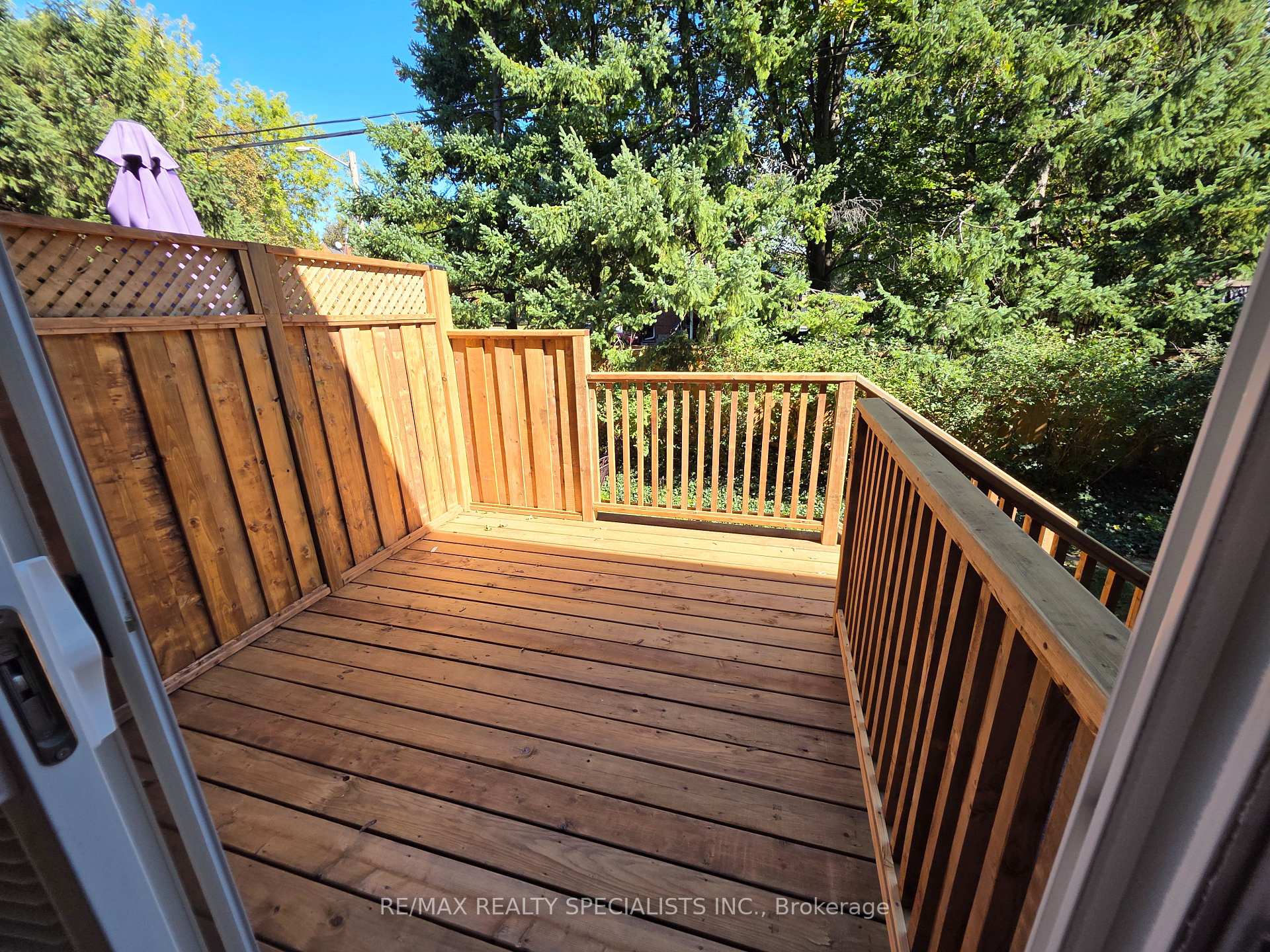 Photo 10 of Unit 17, 385 The East Mall, Etobicoke, Islington-City Centre West — HOMEH