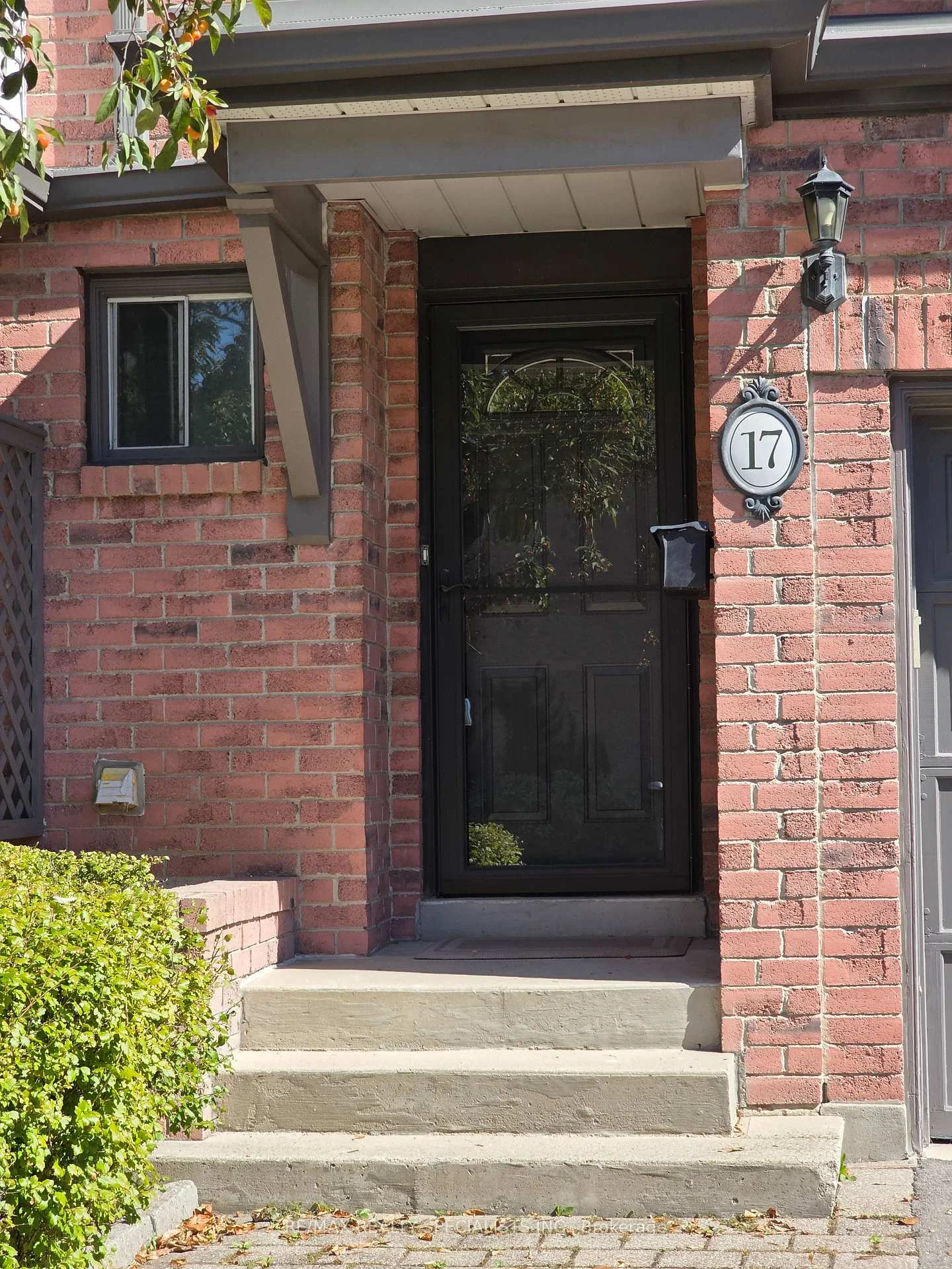 Photo 8 of Unit 17, 385 The East Mall, Etobicoke, Islington-City Centre West — HOMEH