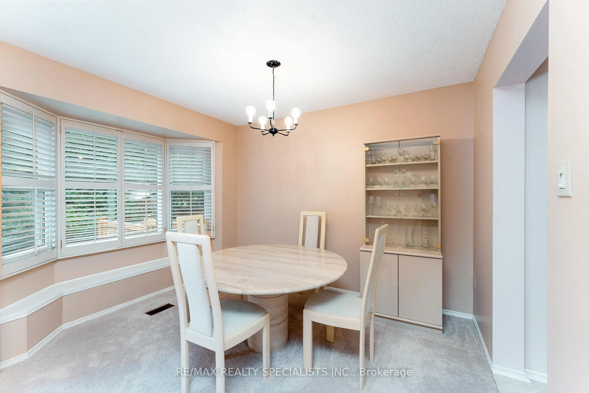 Photo 13 of Unit 17, 385 The East Mall, Etobicoke, Islington-City Centre West — HOMEH