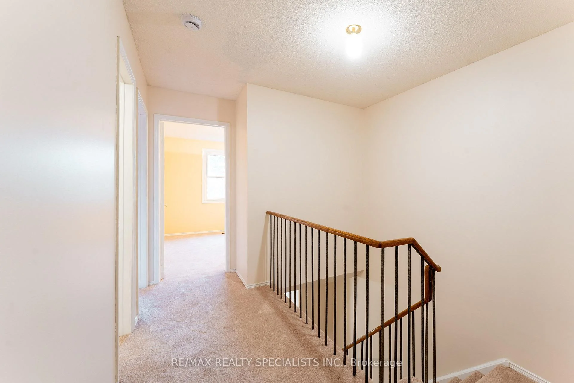 Photo 19 of Unit 17, 385 The East Mall, Etobicoke, Islington-City Centre West — HOMEH