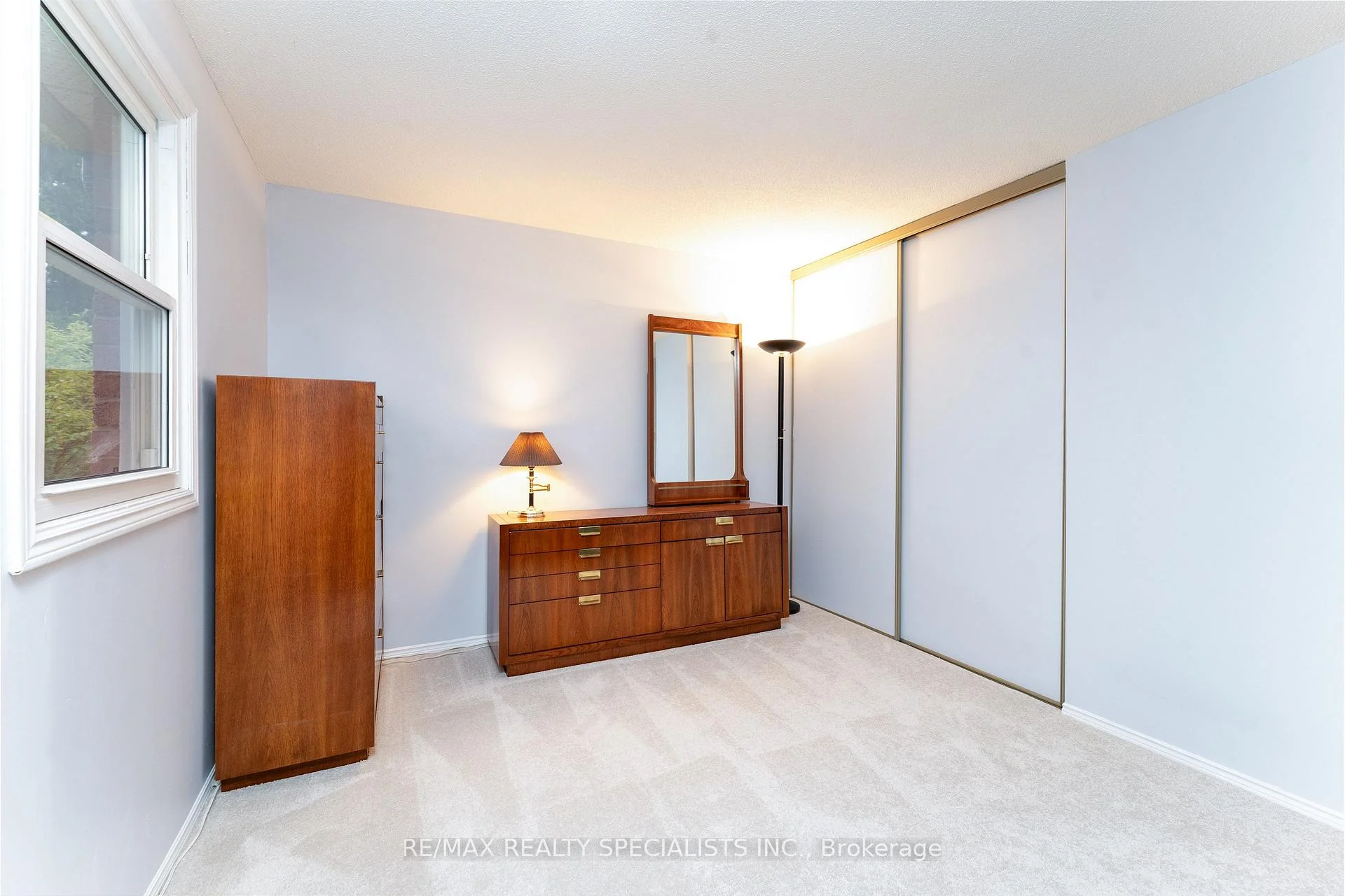 Photo 23 of Unit 17, 385 The East Mall, Etobicoke, Islington-City Centre West — HOMEH