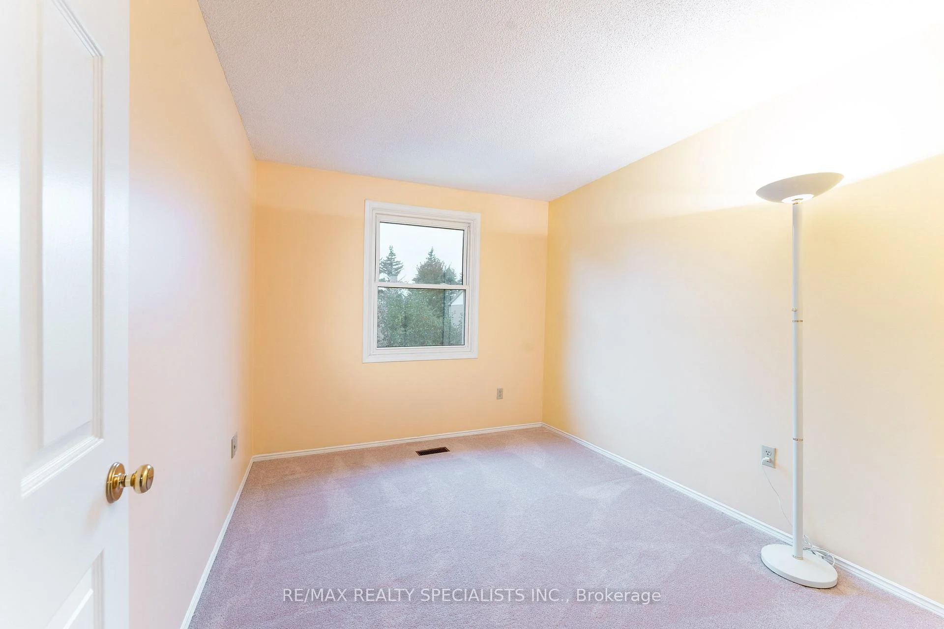 Photo 27 of Unit 17, 385 The East Mall, Etobicoke, Islington-City Centre West — HOMEH