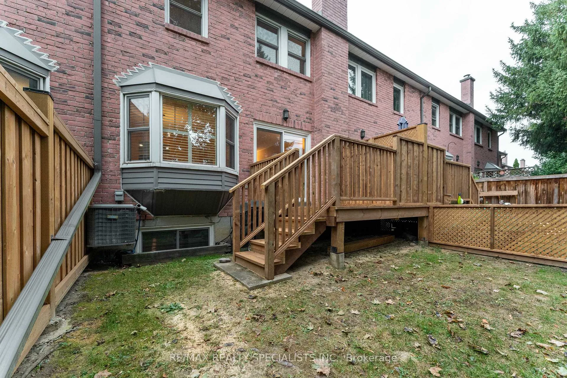 Photo 40 of Unit 17, 385 The East Mall, Etobicoke, Islington-City Centre West — HOMEH