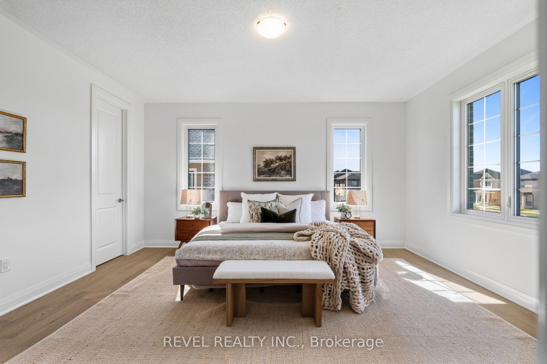 Photo 17 of 1489 Whitlock Avenue, Milton, Bowes — HOMEH