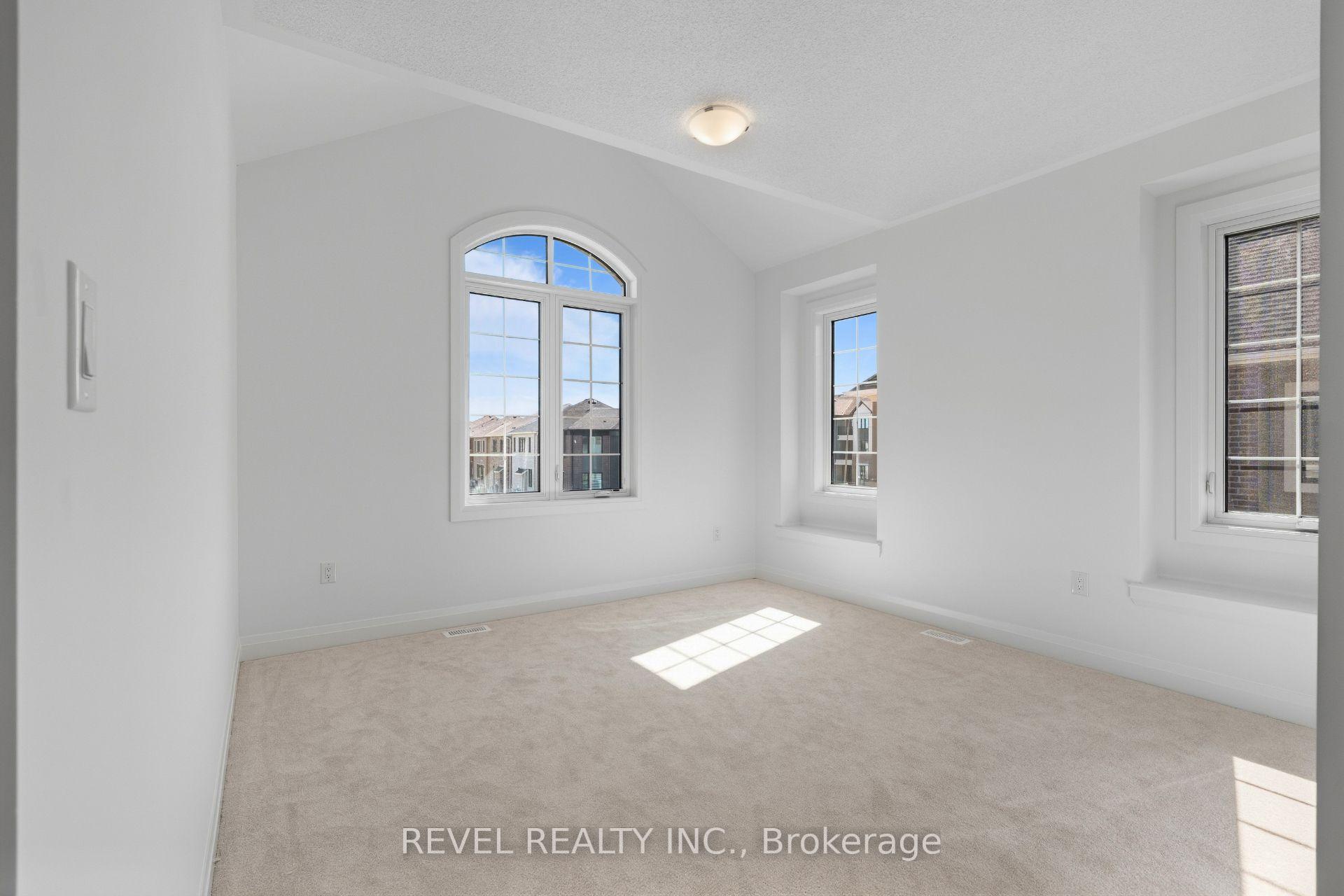Photo 27 of 1489 Whitlock Avenue, Milton, Bowes — HOMEH