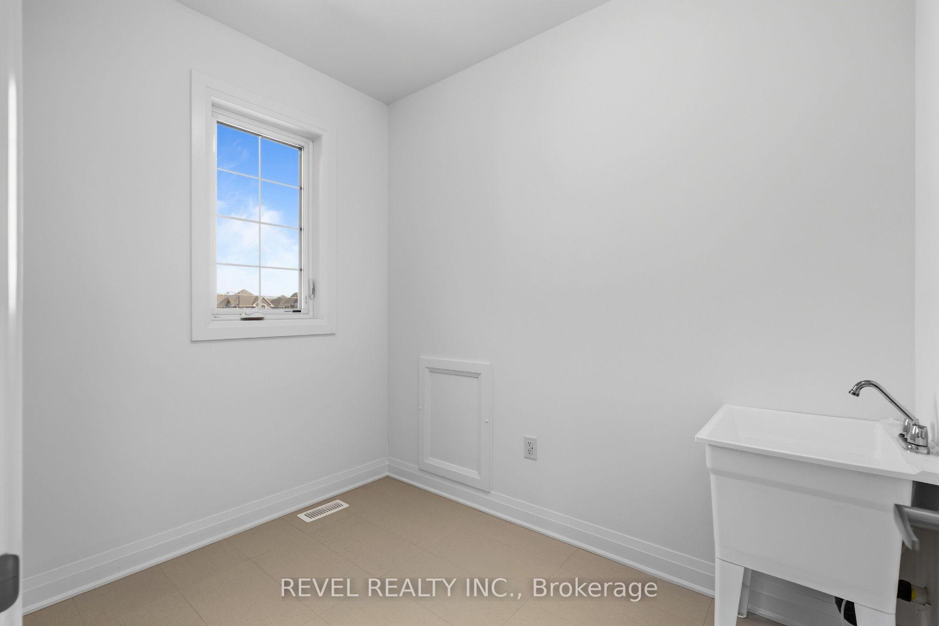 Photo 30 of 1489 Whitlock Avenue, Milton, Bowes — HOMEH