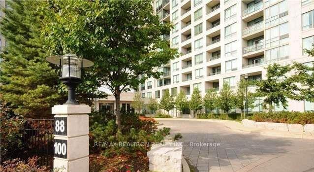 Photo 3 of Unit 210, 100 Promenade Circle, Vaughan, Brownridge — HOMEH