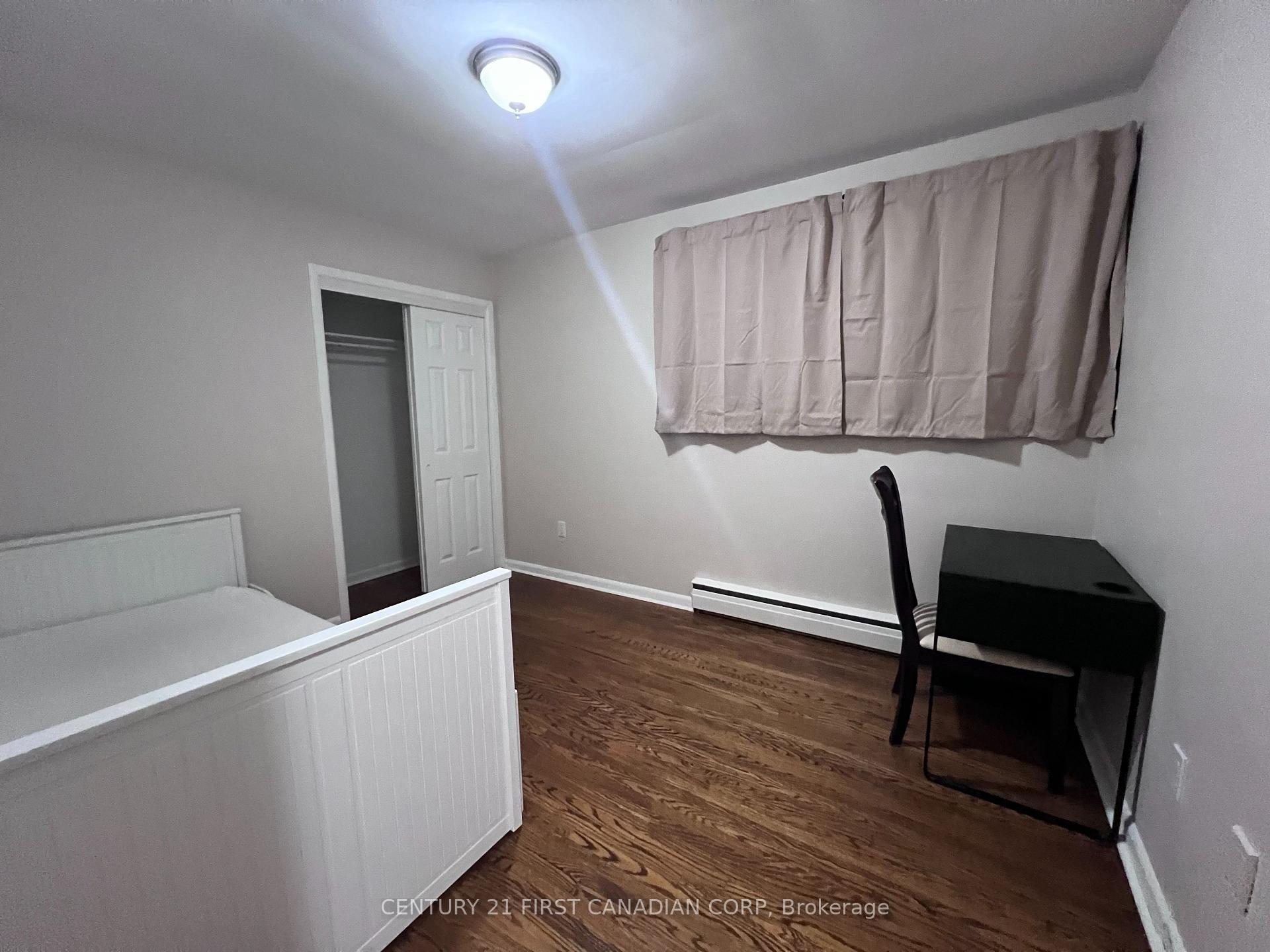 Photo 11 of 604 Headley Drive, London, North O — HOMEH