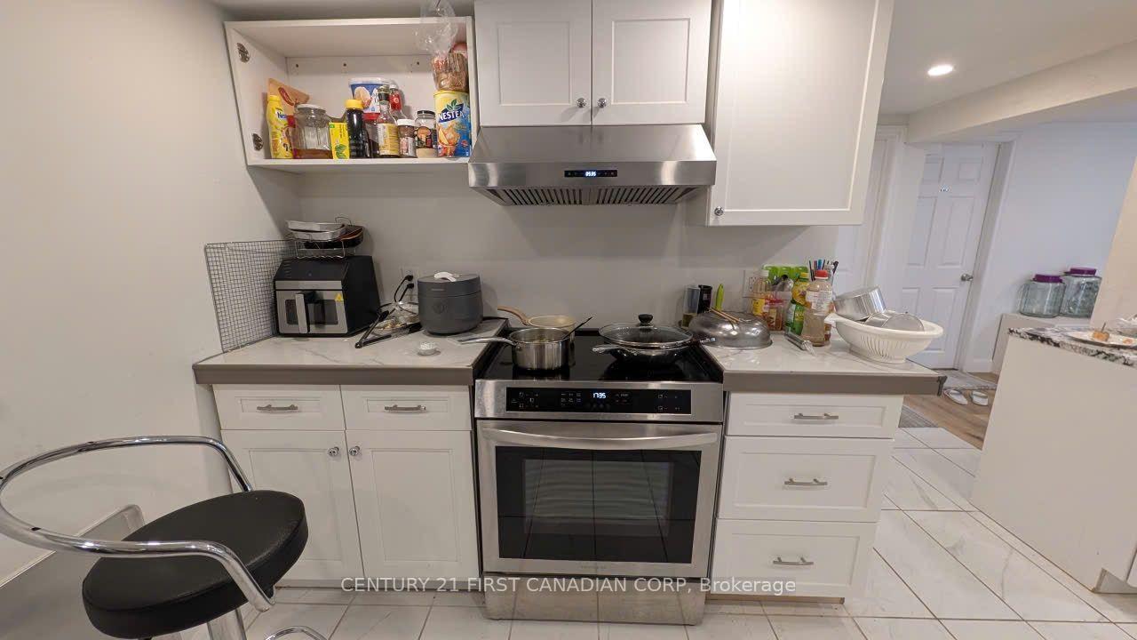 Photo 31 of 604 Headley Drive, London, North O — HOMEH