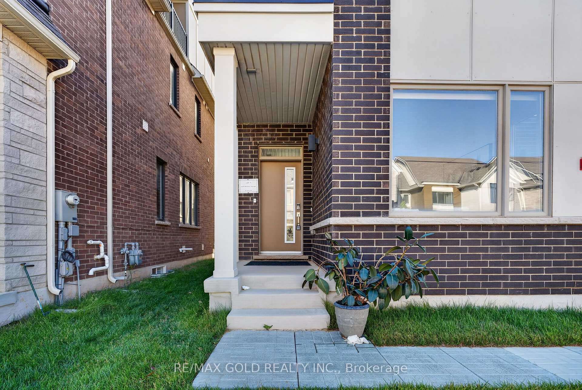 Photo 3 of 3288 Mariner Pass, Oakville, Glenorchy — HOMEH
