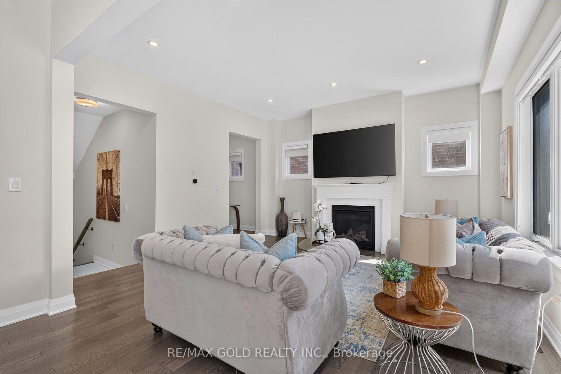 Photo 11 of 3288 Mariner Pass, Oakville, Glenorchy — HOMEH