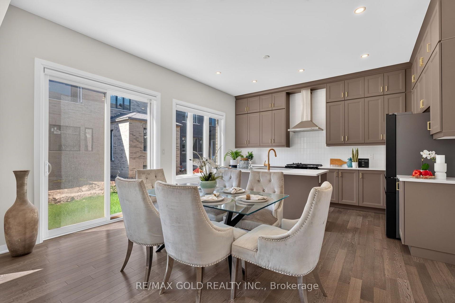 Photo 13 of 3288 Mariner Pass, Oakville, Glenorchy — HOMEH
