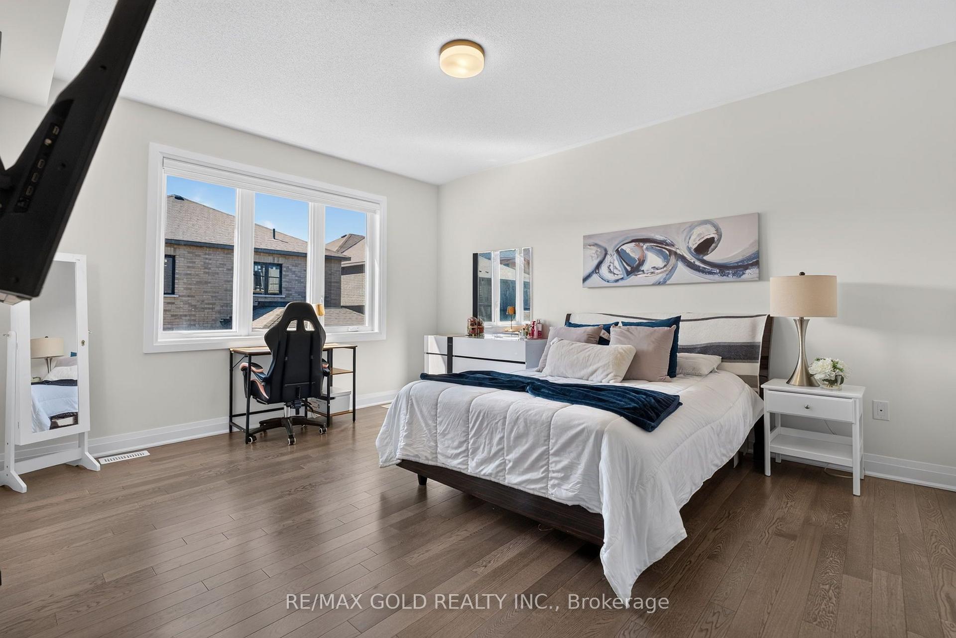 Photo 22 of 3288 Mariner Pass, Oakville, Glenorchy — HOMEH