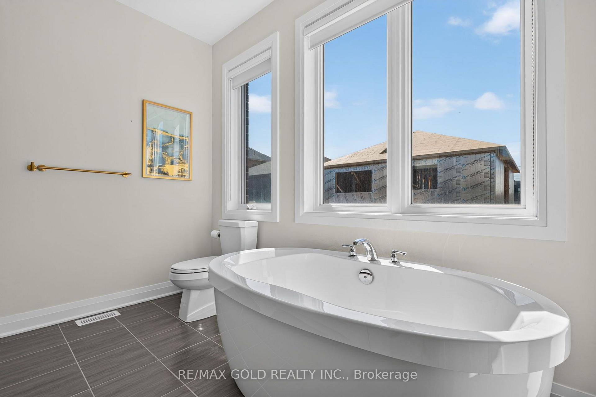 Photo 25 of 3288 Mariner Pass, Oakville, Glenorchy — HOMEH