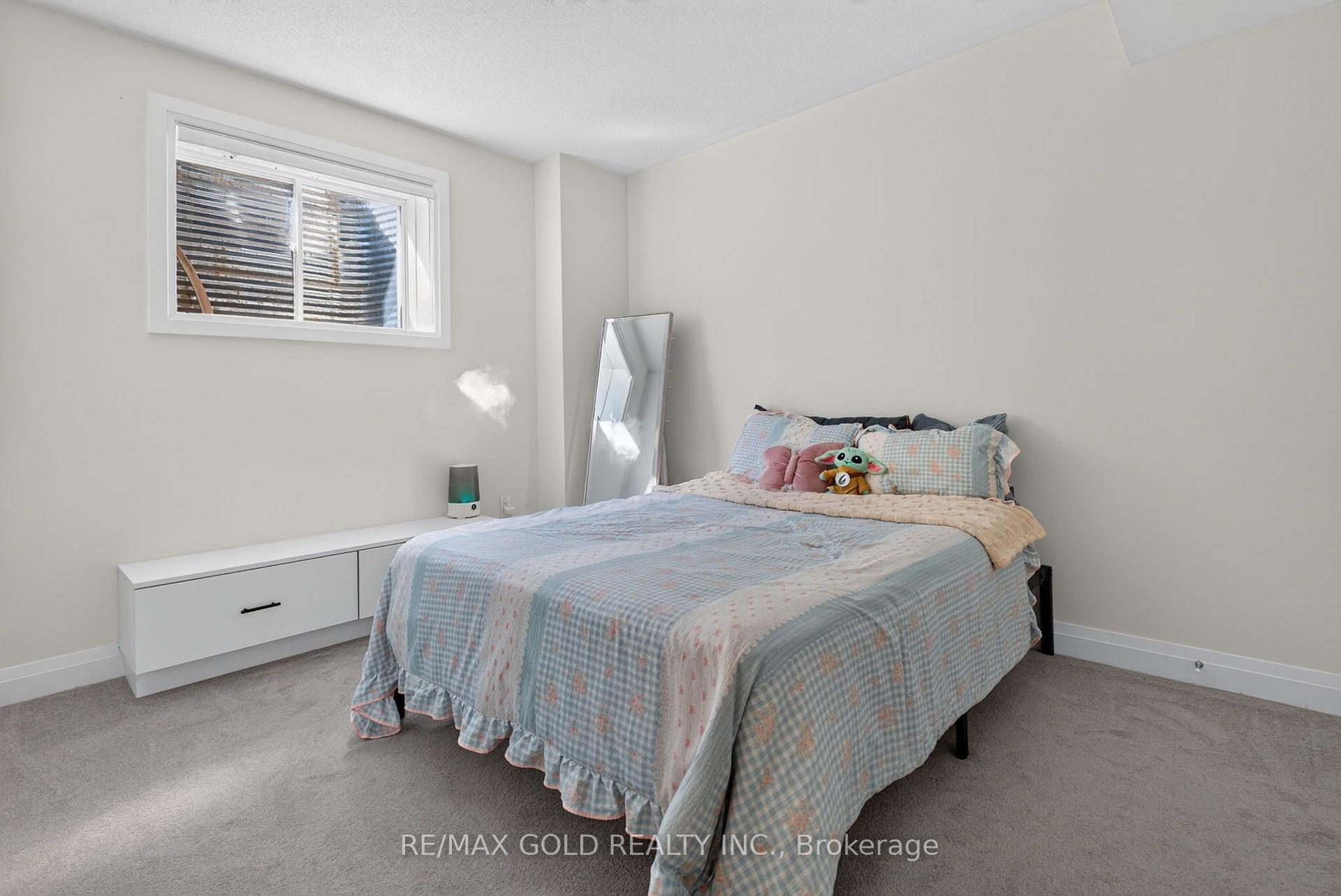 Photo 42 of 3288 Mariner Pass, Oakville, Glenorchy — HOMEH