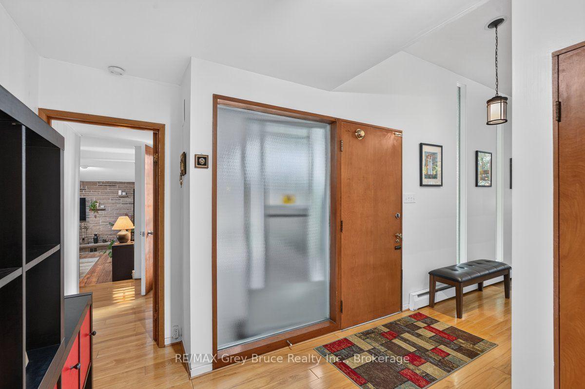 Photo 4 of 590 4TH Street E, Owen Sound — HOMEH