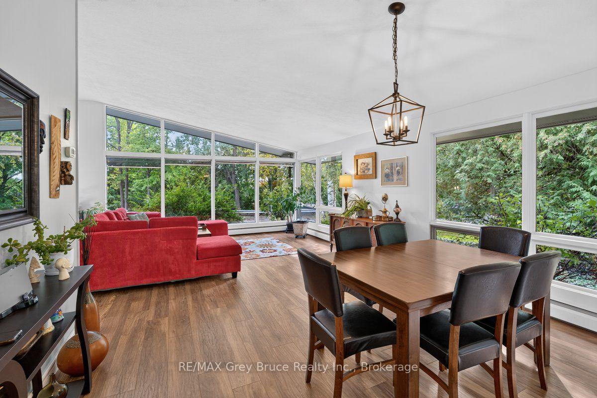 Photo 8 of 590 4TH Street E, Owen Sound — HOMEH