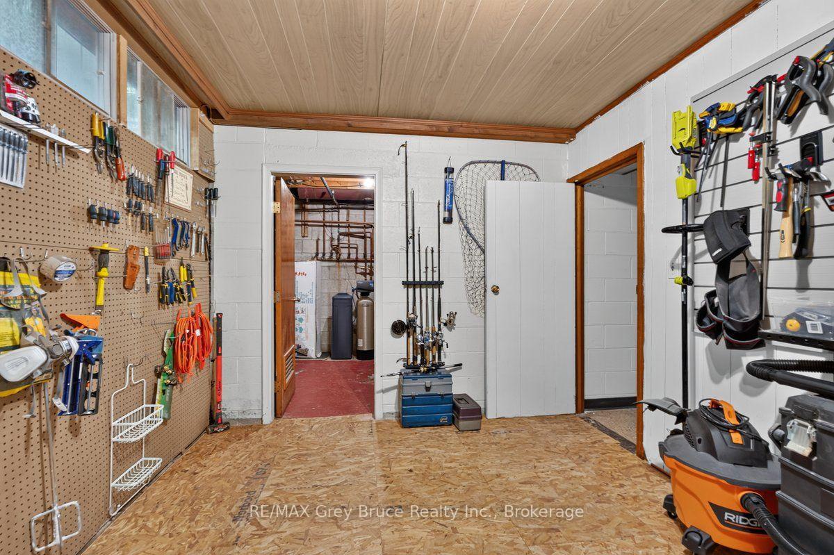Photo 23 of 590 4TH Street E, Owen Sound — HOMEH