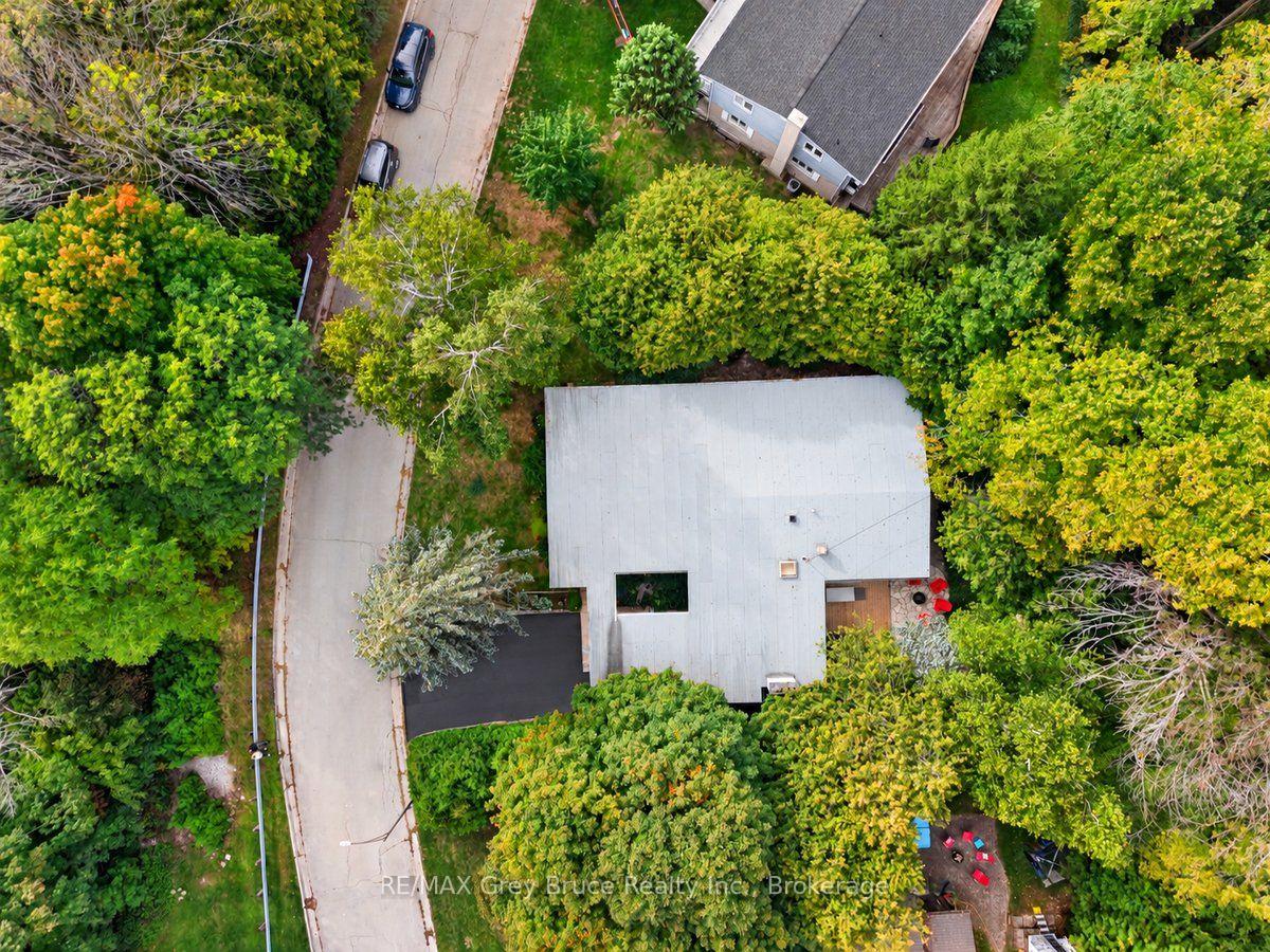 Photo 30 of 590 4TH Street E, Owen Sound — HOMEH