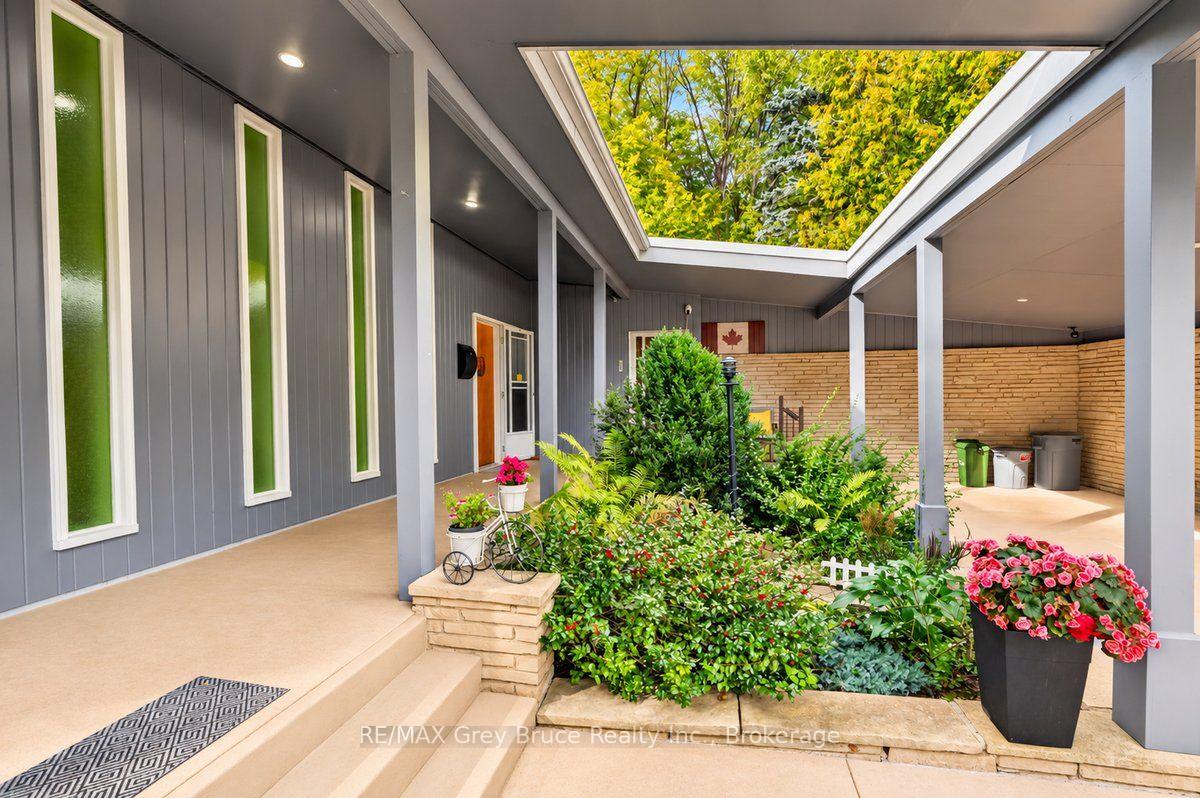 Photo 31 of 590 4TH Street E, Owen Sound — HOMEH
