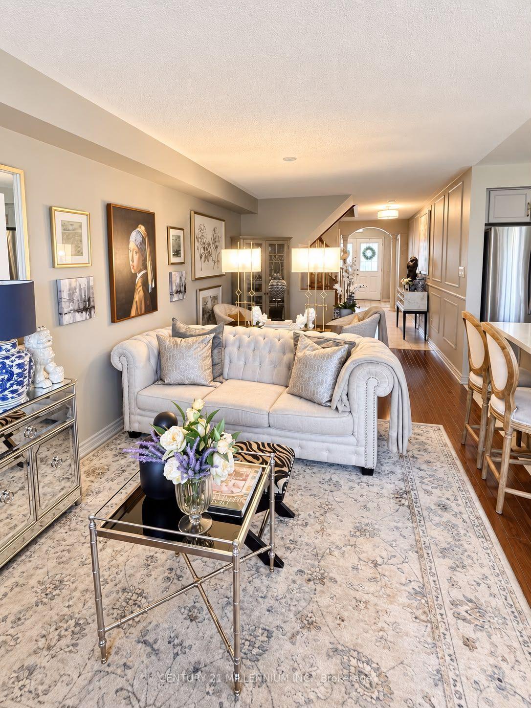 Photo 9 of 14 Beachville Circle, Brampton, Credit Valley — HOMEH