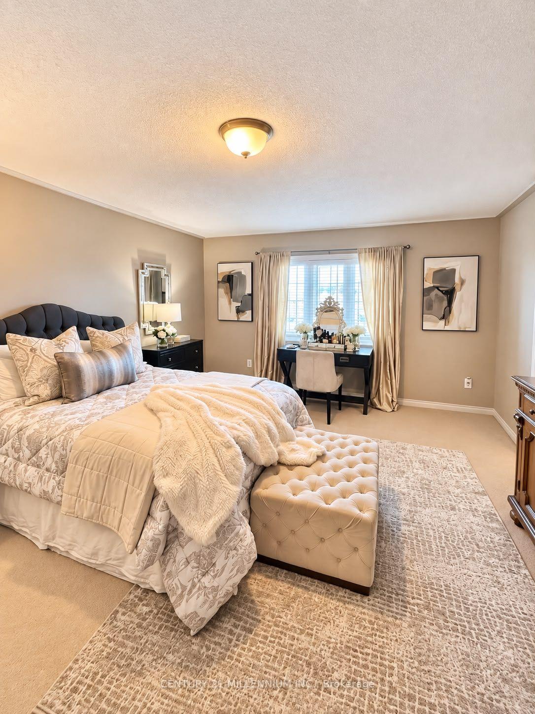 Photo 17 of 14 Beachville Circle, Brampton, Credit Valley — HOMEH