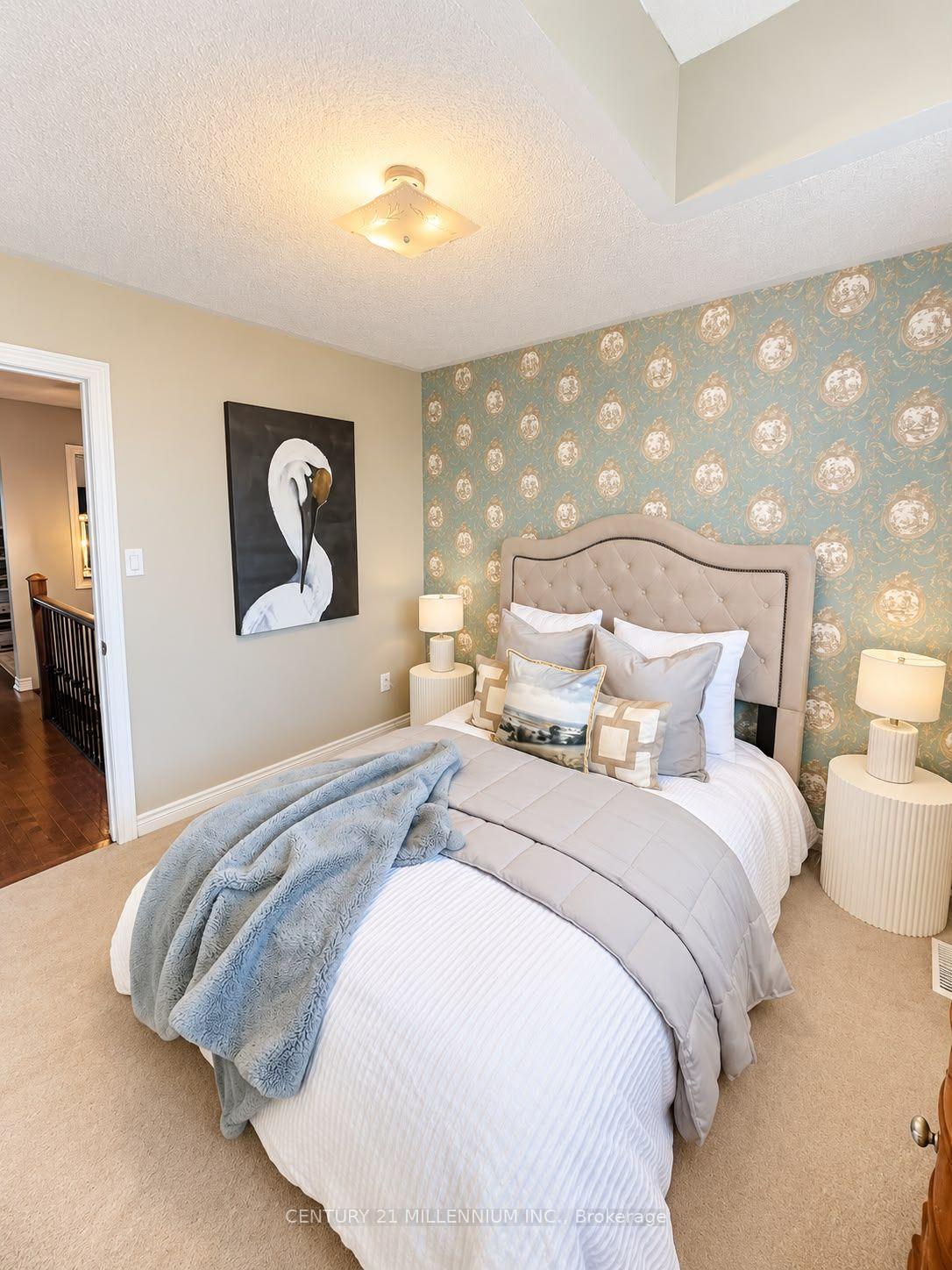 Photo 23 of 14 Beachville Circle, Brampton, Credit Valley — HOMEH
