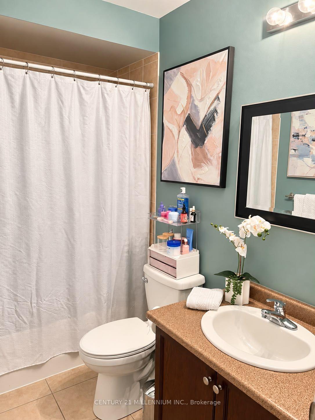 Photo 26 of 14 Beachville Circle, Brampton, Credit Valley — HOMEH