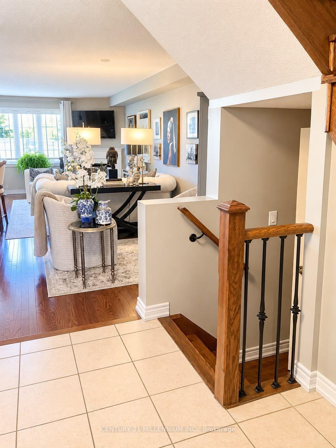 Photo 31 of 14 Beachville Circle, Brampton, Credit Valley — HOMEH