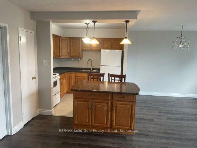 Photo 5 of Unit 104, 24 Midland Drive, Kitchener, Stanley Park — HOMEH